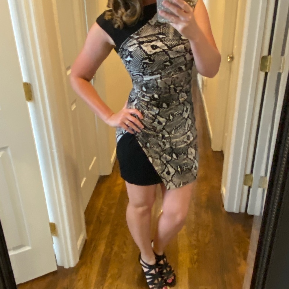 Sexy Snakeskin Python Ruched Dress Size 2 Black